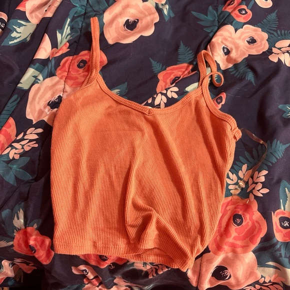 Pink Ribbed Women's Top - Picture 1 of 2